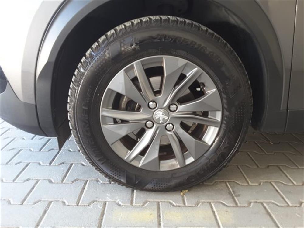 2008 2008 1.2 PureTech 130cv A