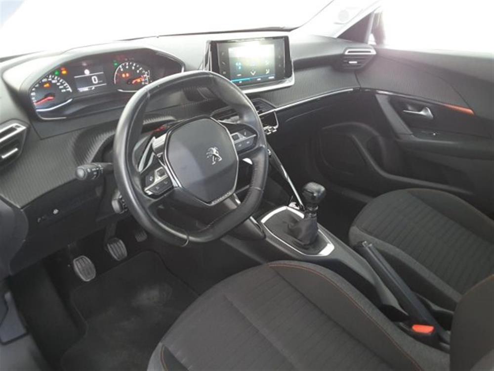 2008 2008 1.2 PureTech 130cv A