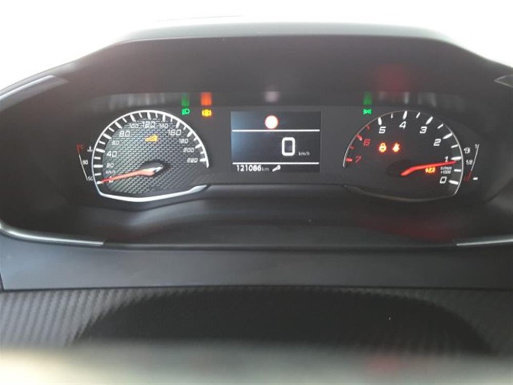2008 2008 1.2 PureTech 130cv A