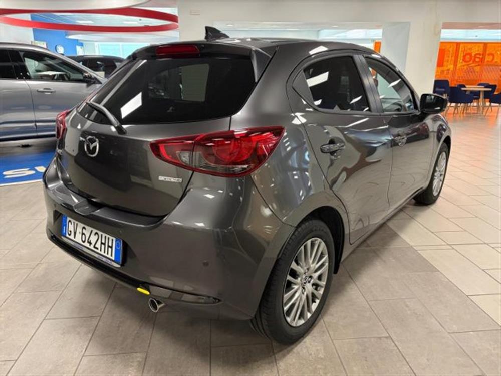 2 2 1.5 ibrida/benzina 9