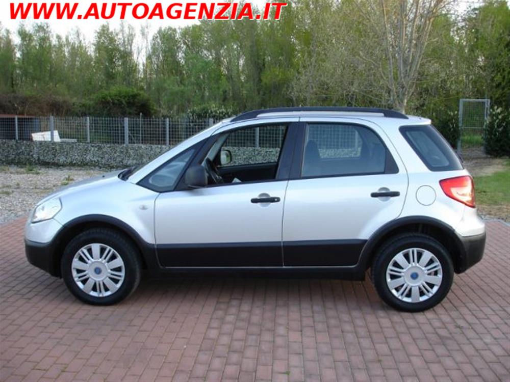 Sedici Sedici 1.9 MJT 4x4 Dynamic.