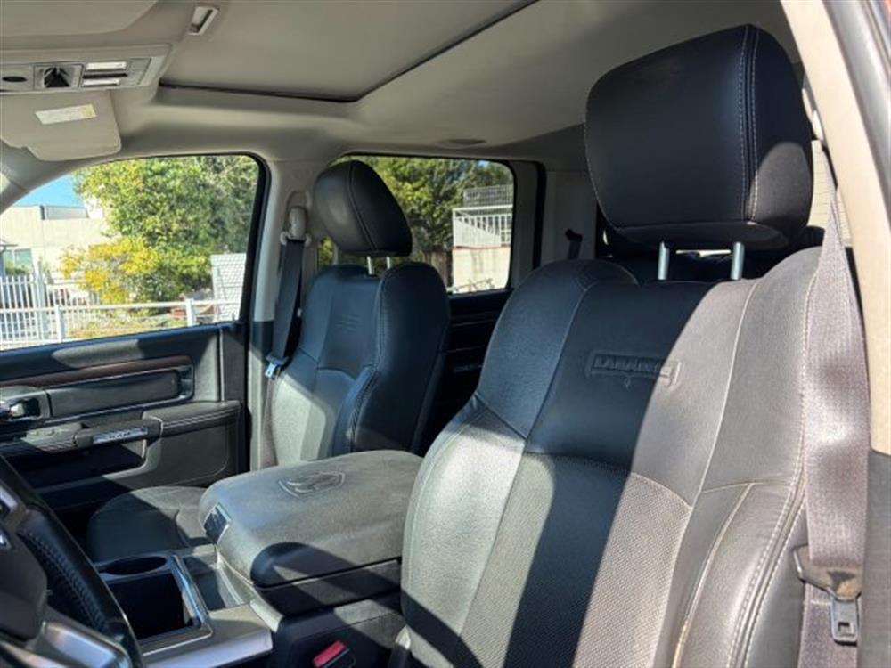 RAM RAM 5.7 HEMI LARAMIE 4X4