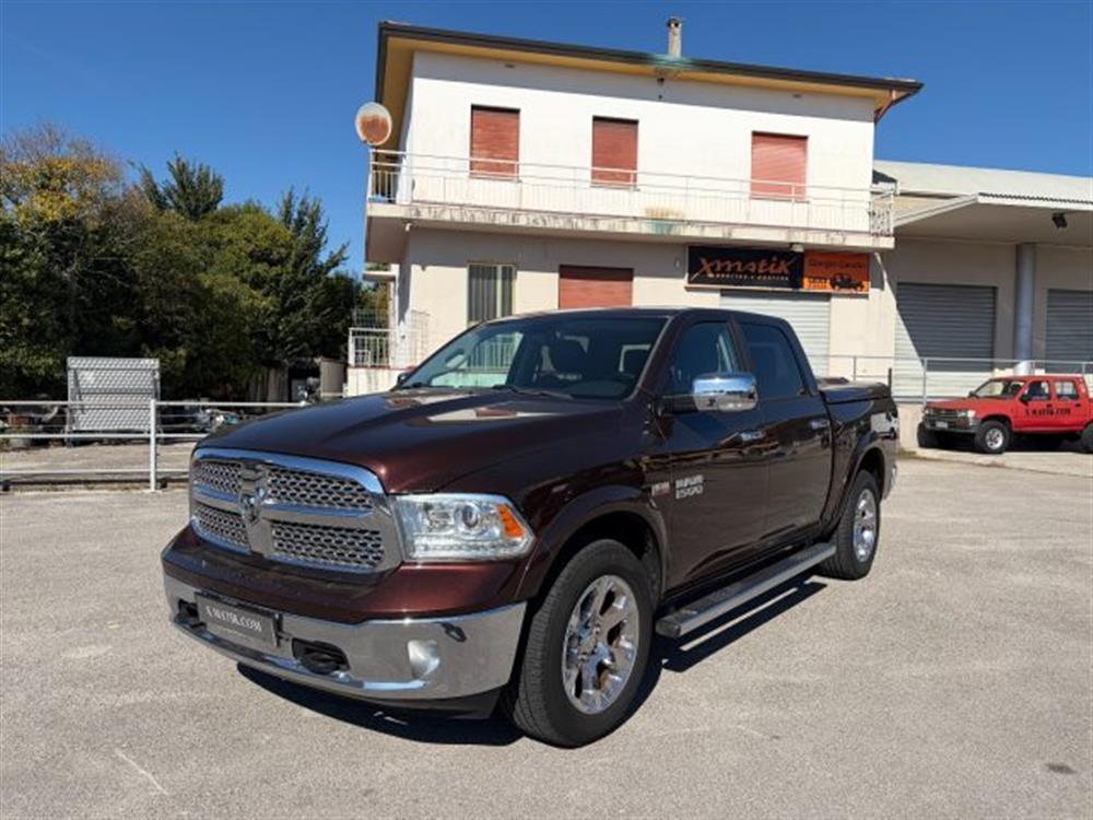 RAM RAM 5.7 HEMI LARAMIE 4X4