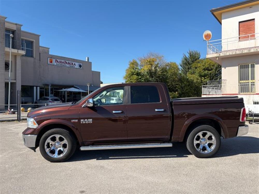 RAM RAM 5.7 HEMI LARAMIE 4X4