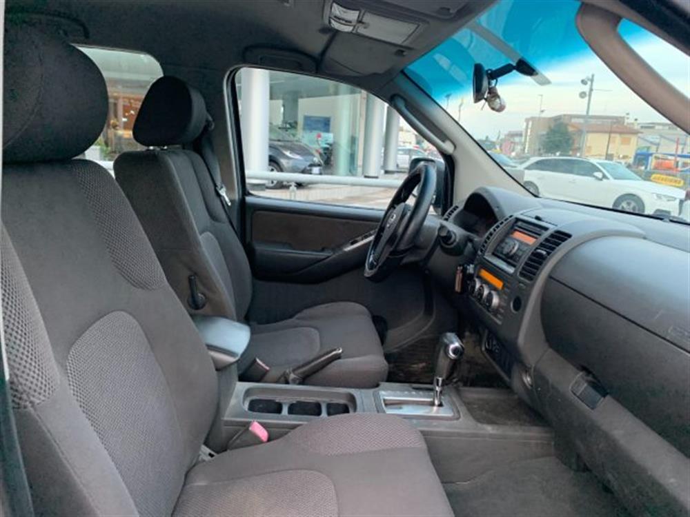 Navara Navara 2.5 dCi 4 porte Doub