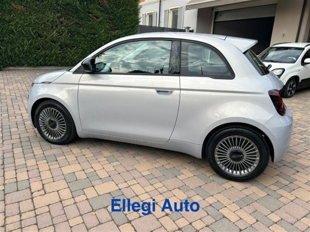 500 500 PROMO FINANZ.Berlina