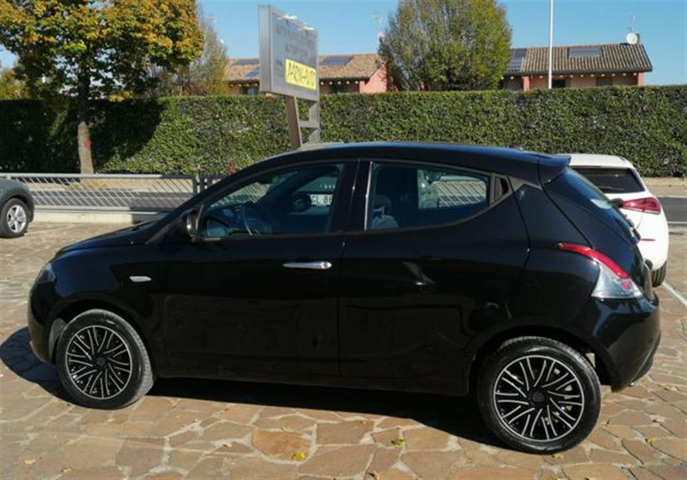 Ypsilon Ypsilon 1.0 FireFly 5 porte