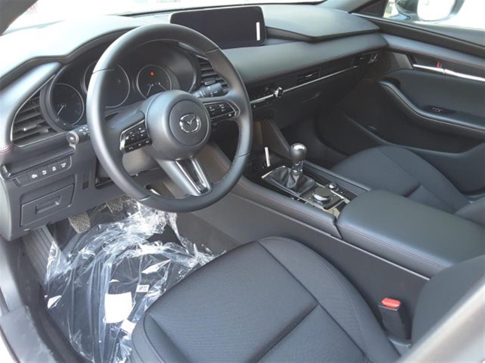 3 3 2.5 eSkyactiv-G Hybr