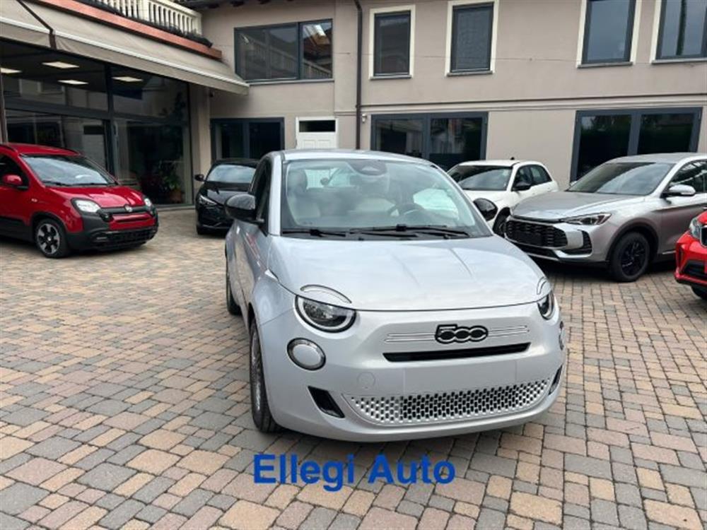 500 500 Berlina Hybrid Icon+