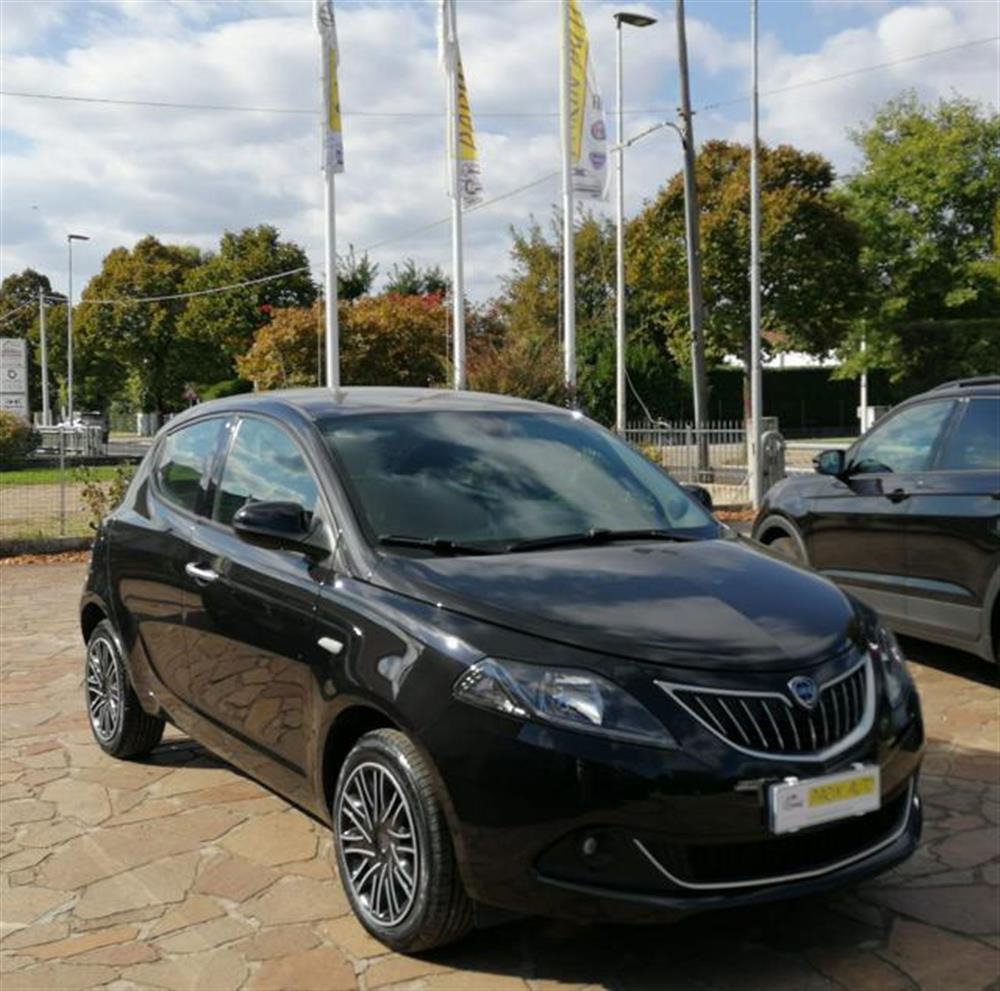 Ypsilon Ypsilon 1.0 FireFly 5 porte