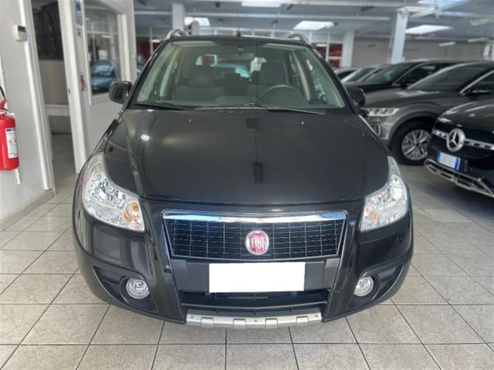 Sedici Sedici 1.6 16V 4x4 Emotion