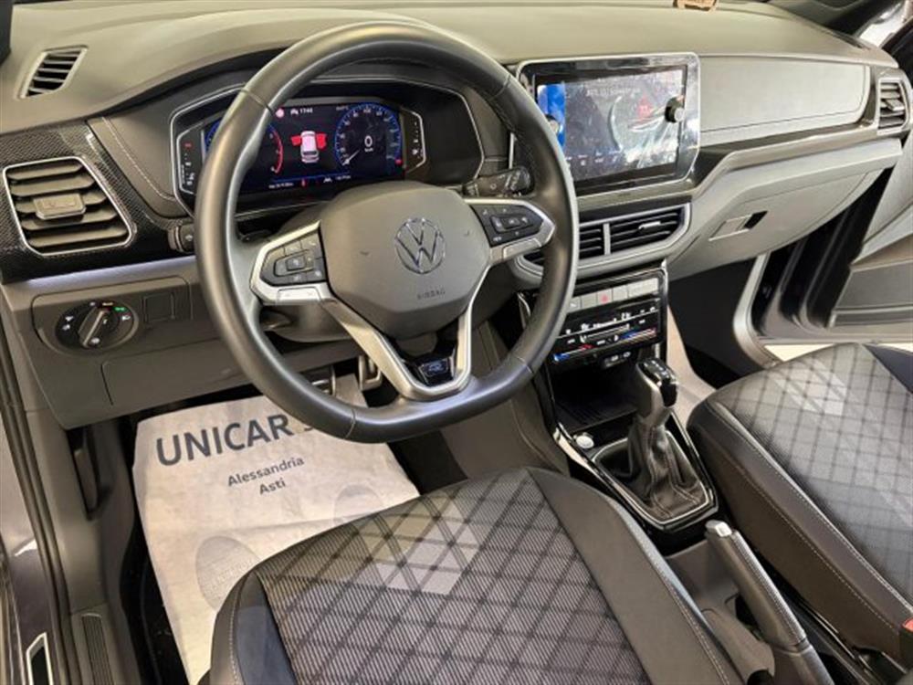 T-Cross T-Cross 1.0 BENZINA TSi 115c