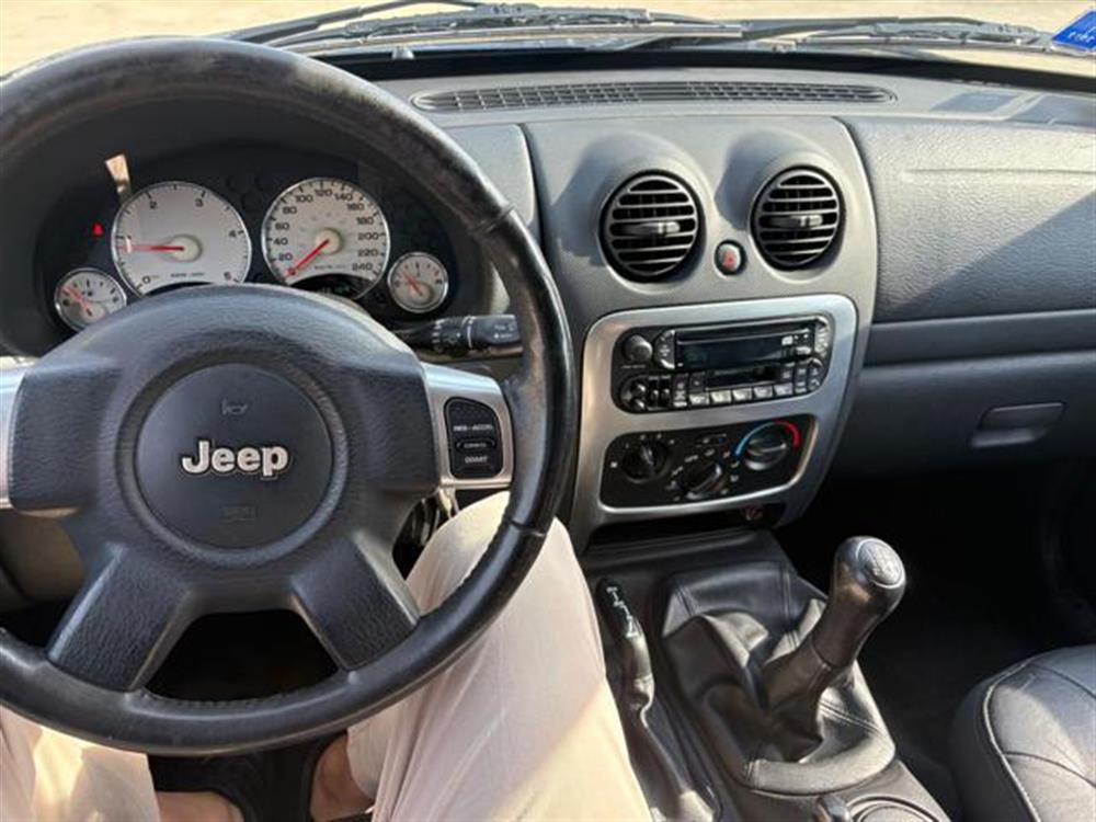 Cherokee Cherokee 2.5 CRD Sport