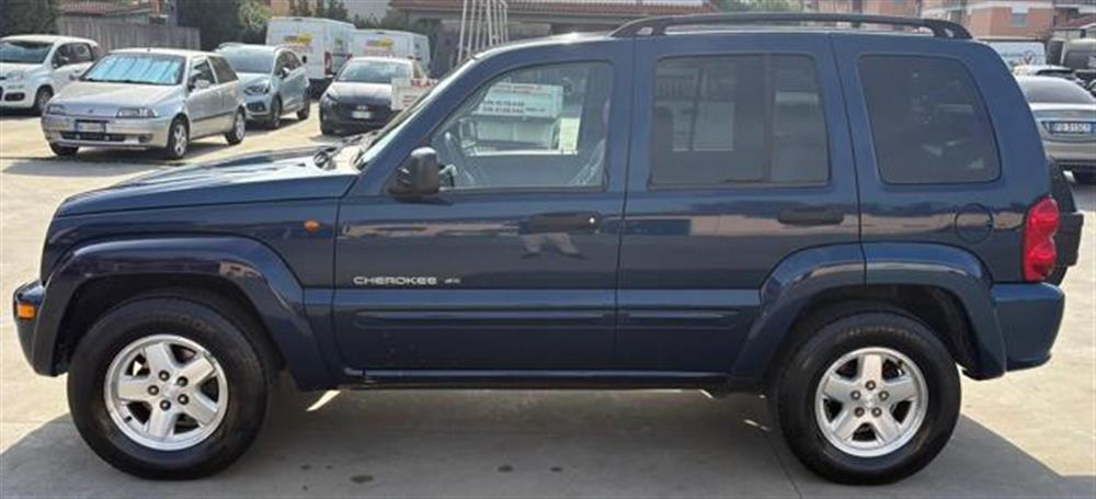 Cherokee Cherokee 2.5 CRD Sport