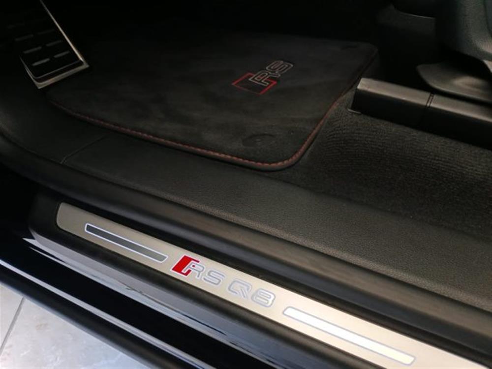 RS Q8 RS Q8 TFSI V8 quattro tipt