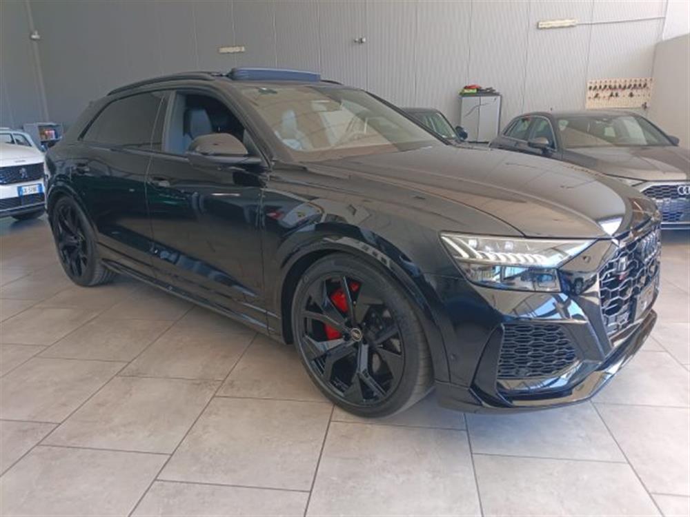 RS Q8 RS Q8 TFSI V8 quattro tipt