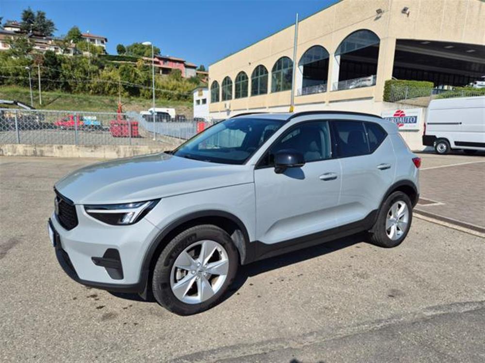 XC40 XC40 B3 automatico Essent
