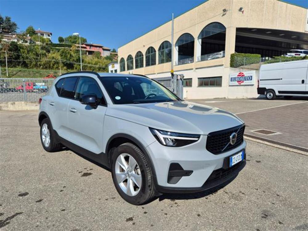 XC40 XC40 B3 automatico Essent