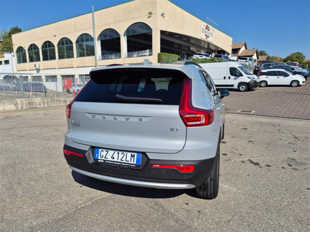 XC40 XC40 B3 automatico Essent
