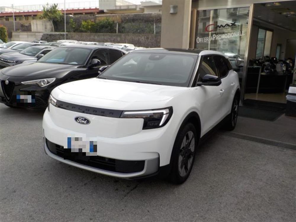 Explorer Explorer E 58 KWH 190 CV Stan