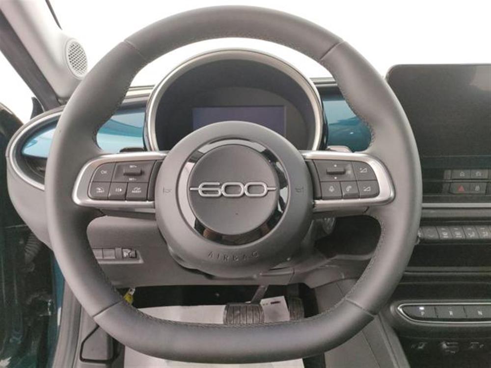 600 600 Hybrid 110 CV DCT MH