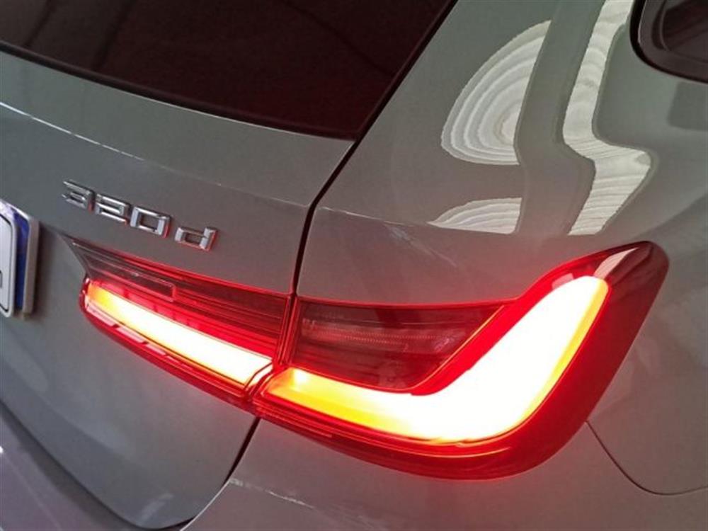 320 320 d 48V Touring Msport