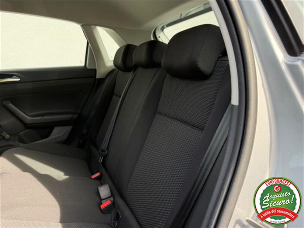 Polo Polo Business 1.0 MPI 75