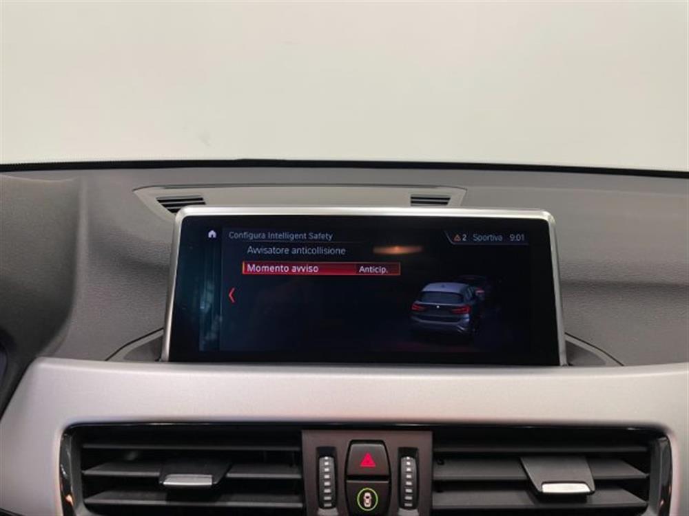 X1 X1 xDrive25e 1.5I Advan