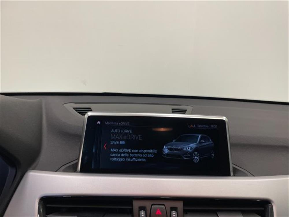 X1 X1 xDrive25e 1.5I Advan