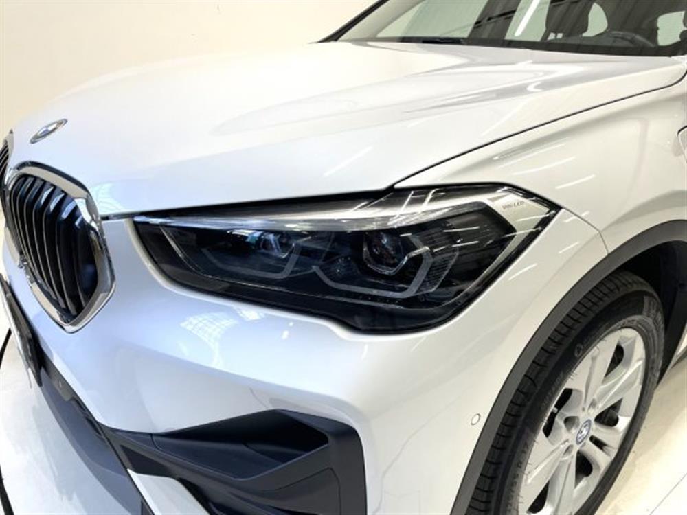 X1 X1 xDrive25e 1.5I Advan