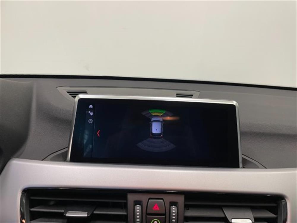X1 X1 xDrive25e 1.5I Advan