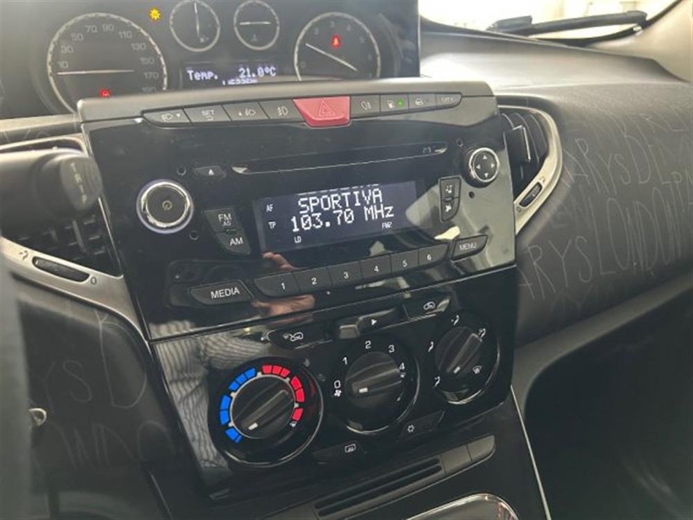 Ypsilon Ypsilon 1.2 69 CV 5 porte GP