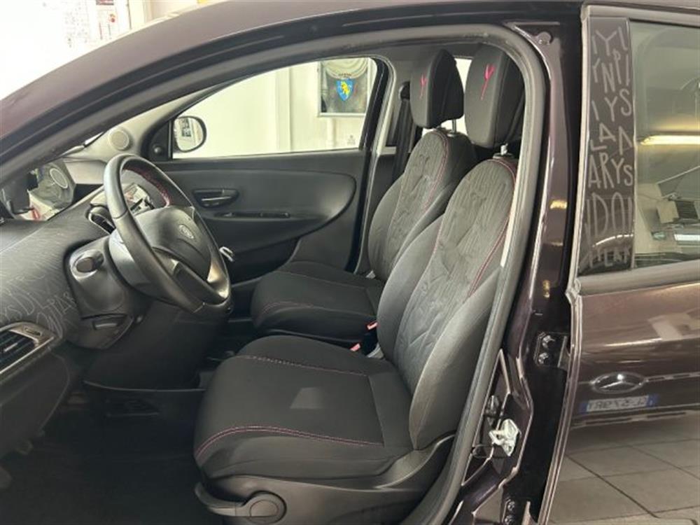 Ypsilon Ypsilon 1.2 69 CV 5 porte GP