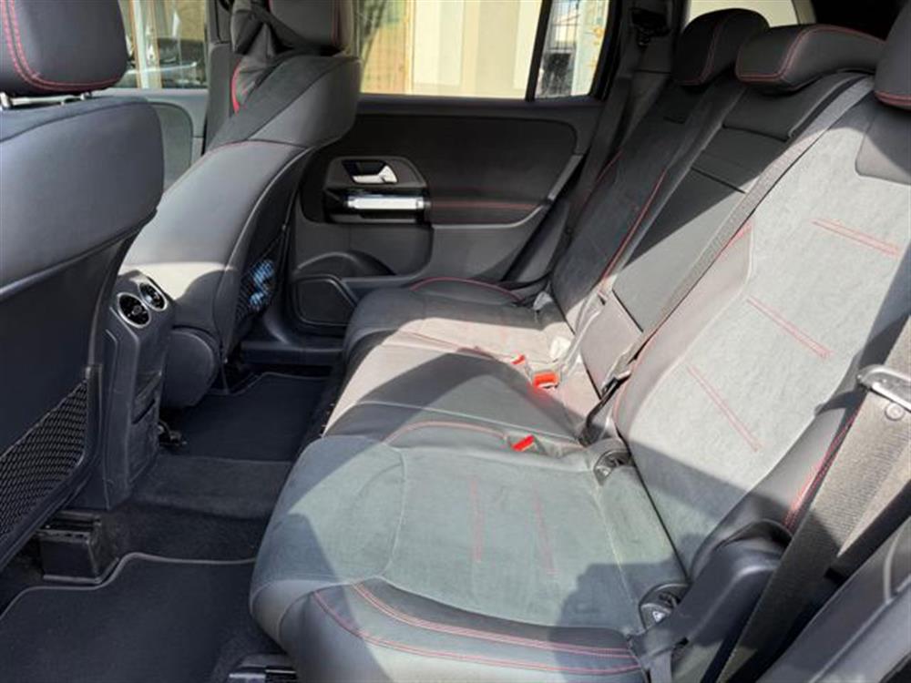 GLB 200 GLB 200 d Automatic 4Matic P