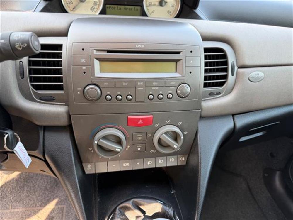 Ypsilon Ypsilon 1.2 BENZINA