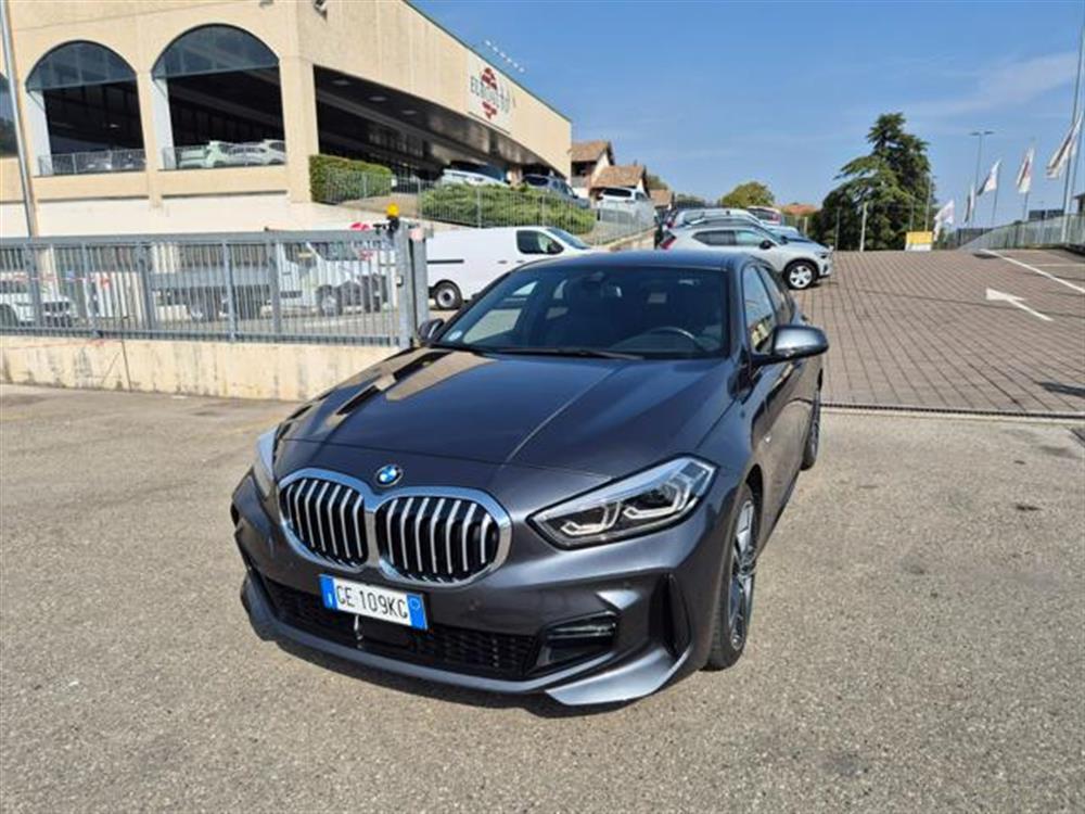 118 118 d 5p. Msport Aut.
