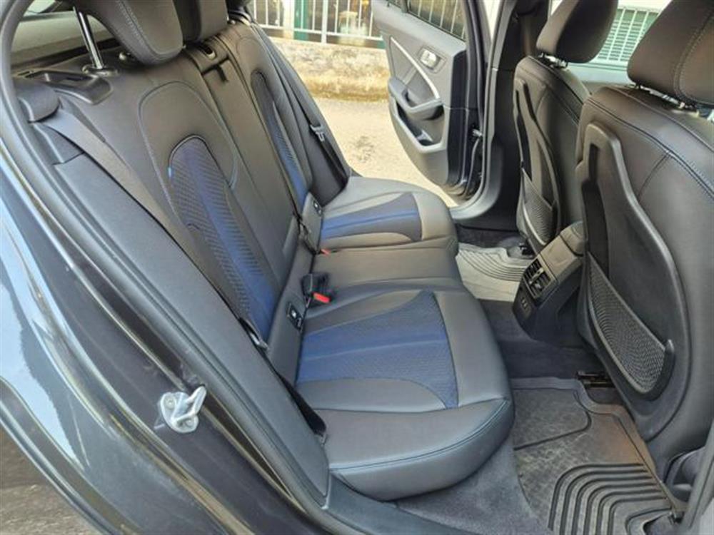118 118 d 5p. Msport Aut.