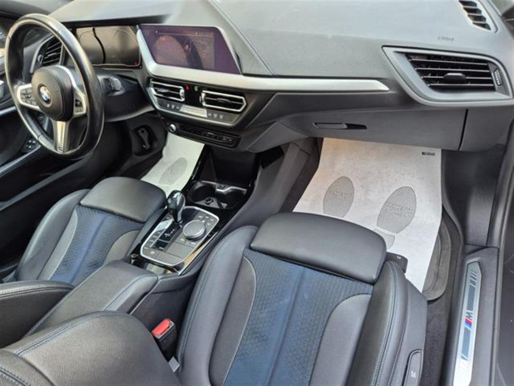118 118 d 5p. Msport Aut.