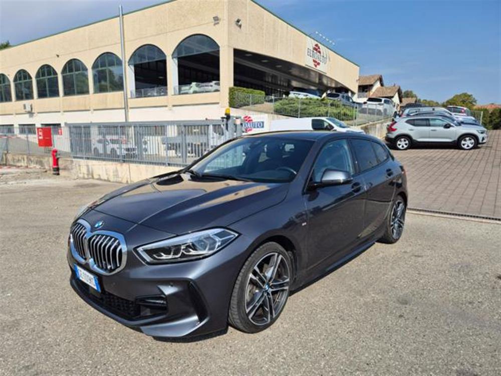 118 118 d 5p. Msport Aut.