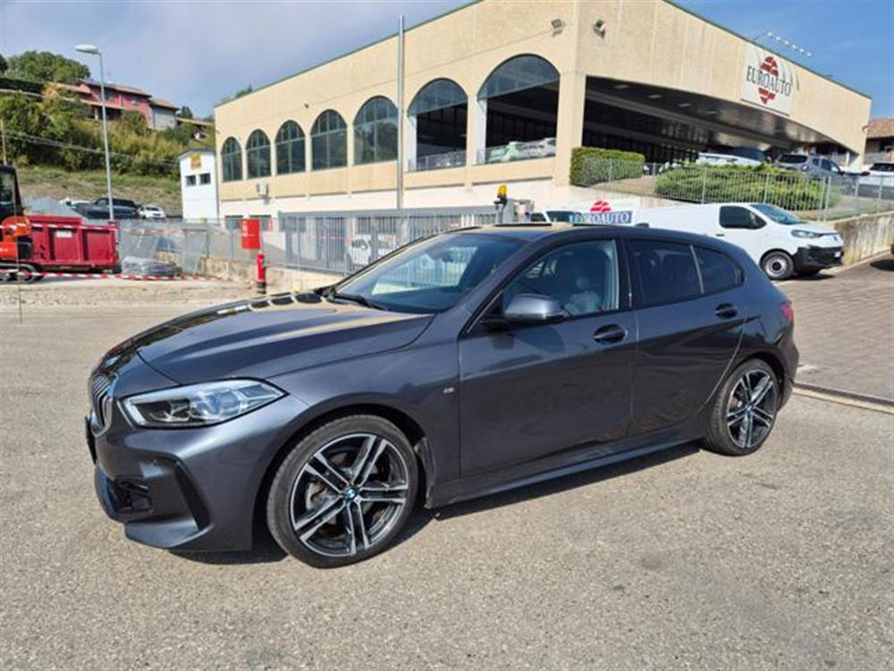 118 118 d 5p. Msport Aut.