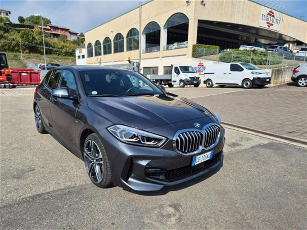 118 118 d 5p. Msport Aut.