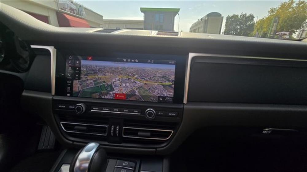 Macan Macan 2.0 PDK IVA ESPOSTA