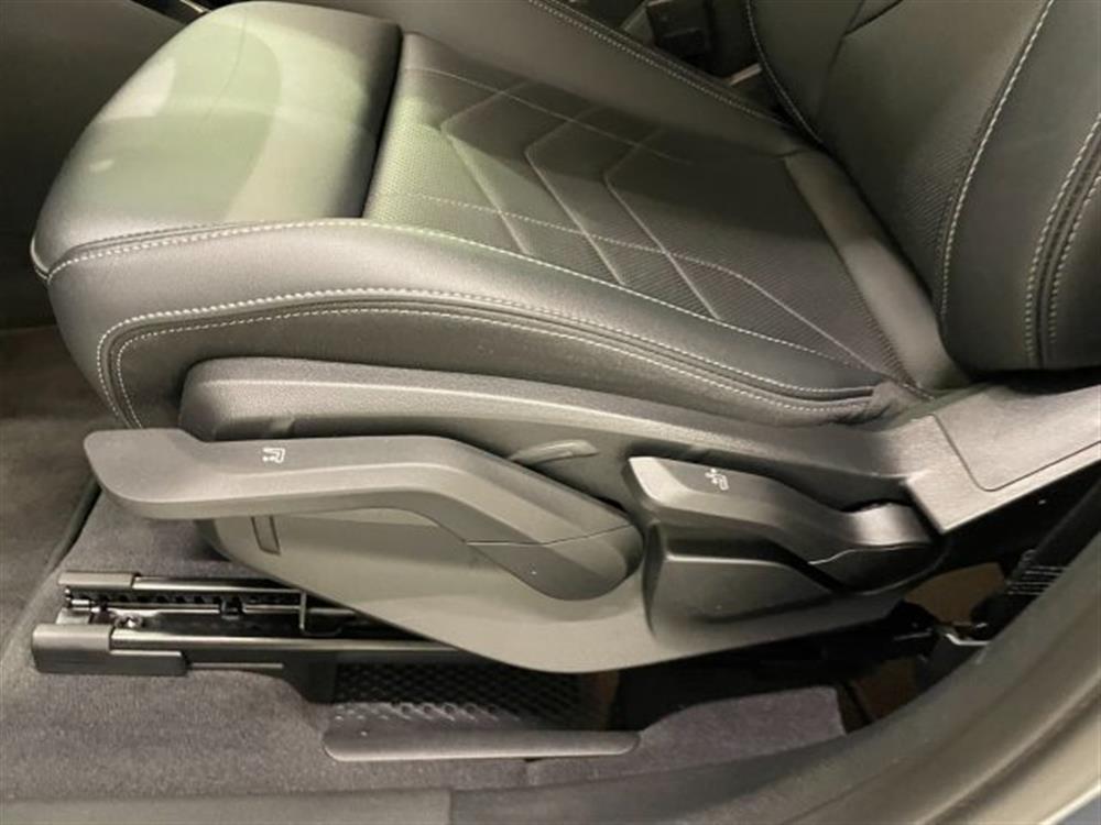218 218 d 218D Active Tourer