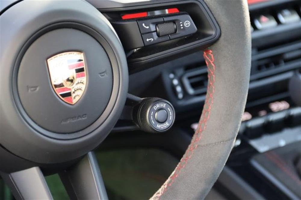 911 911 992 GT3 APPROVED - P
