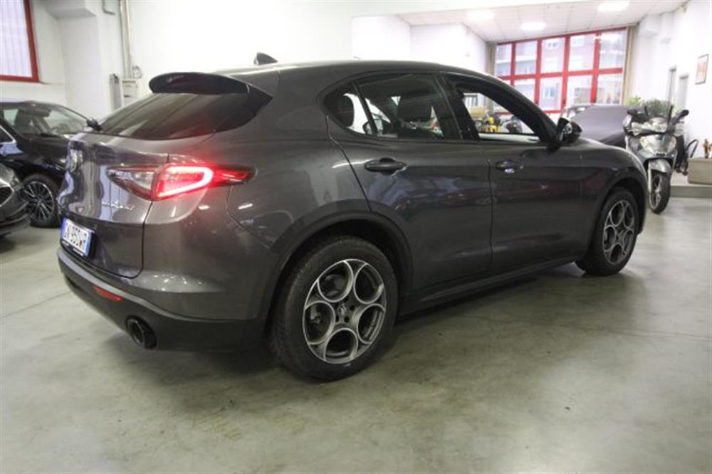 Stelvio Stelvio 2.2 Turbodiesel 210