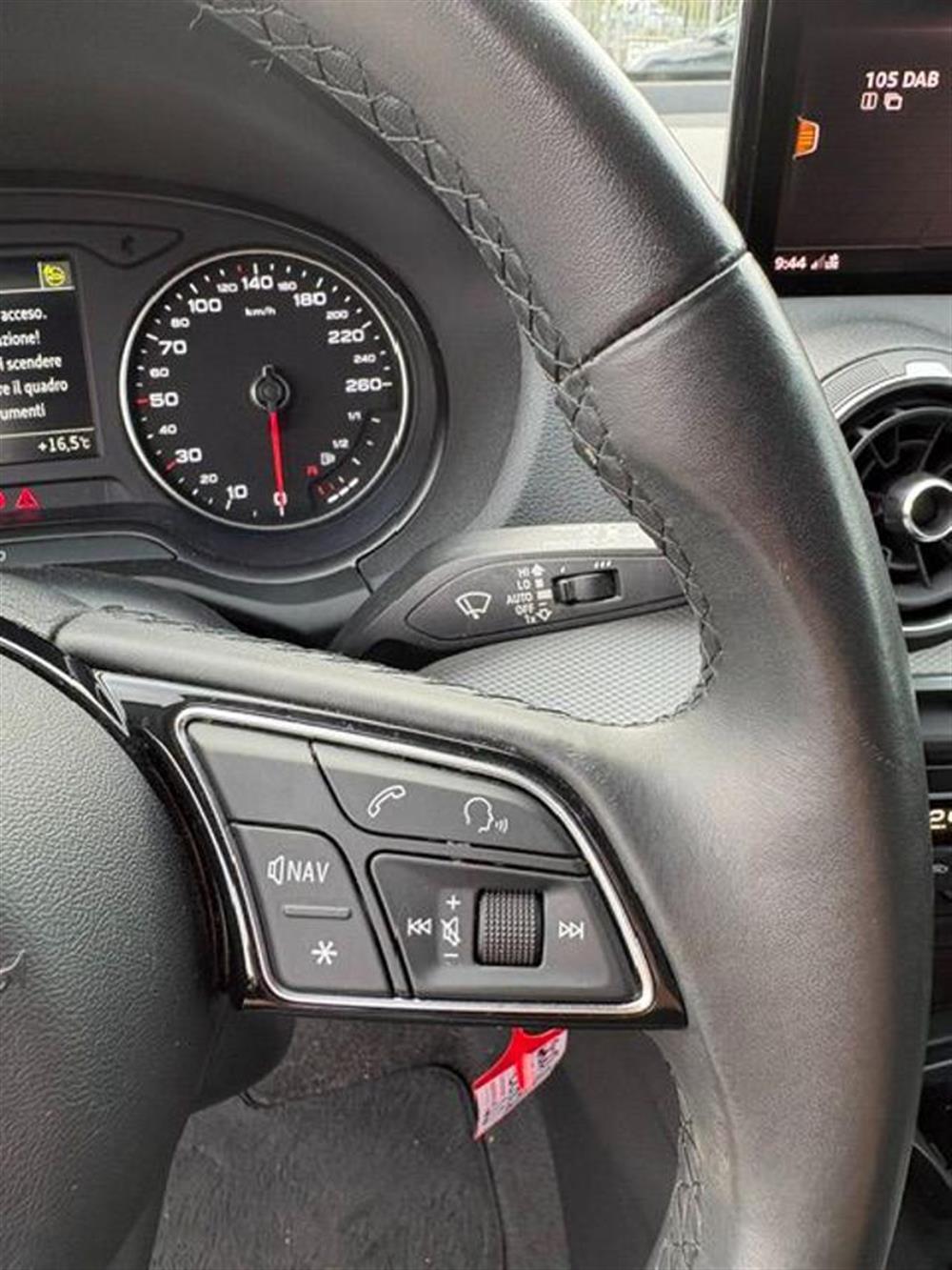 Q2 Q2 30 TFSI Business Spo