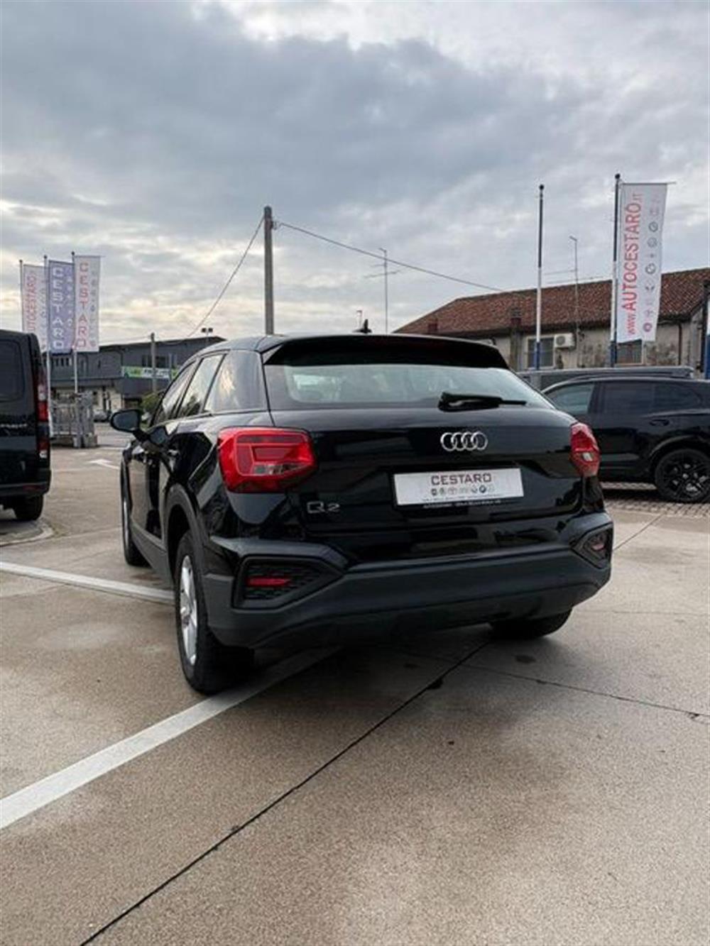Q2 Q2 30 TFSI Business Spo