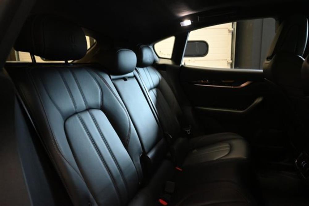 Levante Levante 3.0V6 MODENA 350CV F