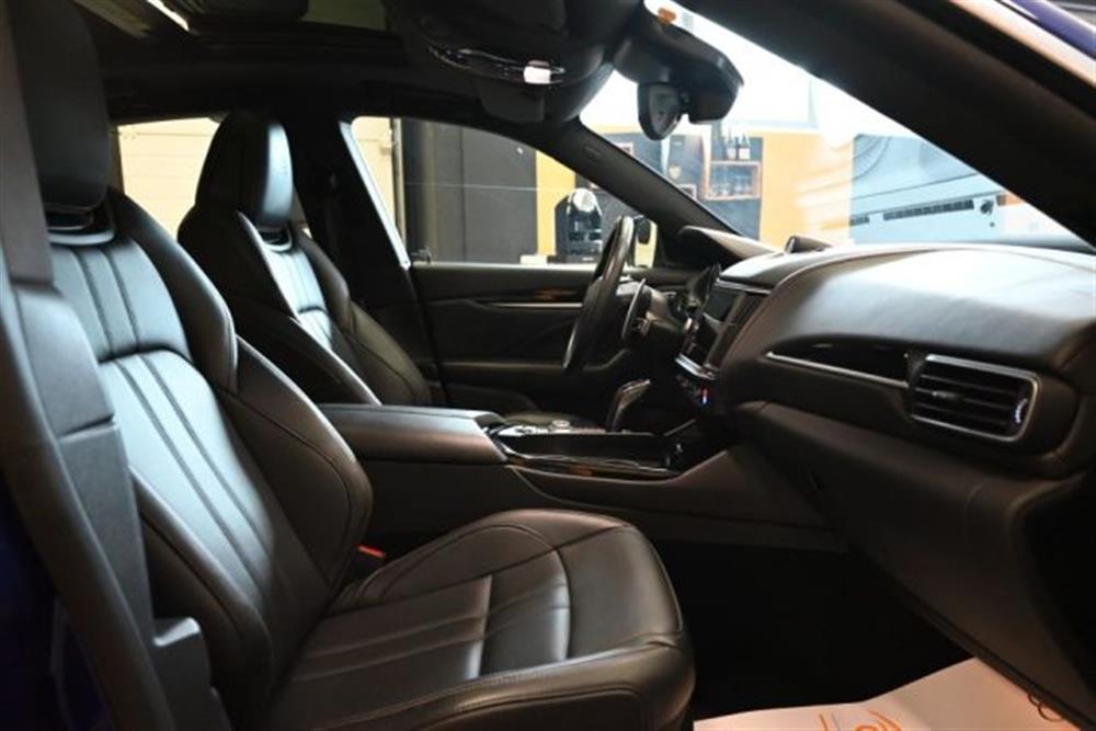 Levante Levante 3.0V6 MODENA 350CV F