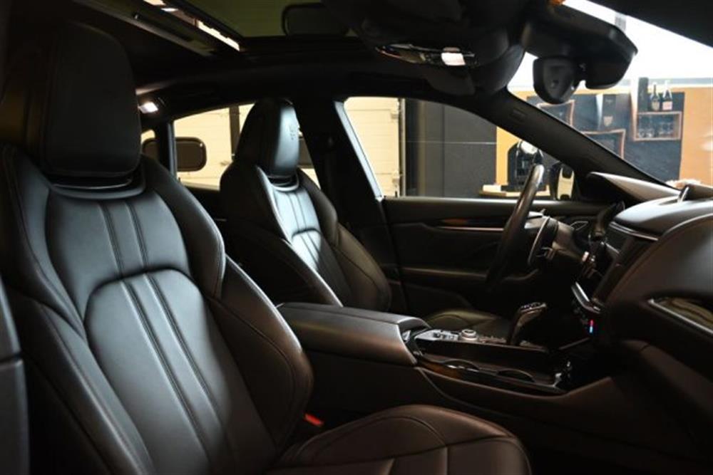 Levante Levante 3.0V6 MODENA 350CV F